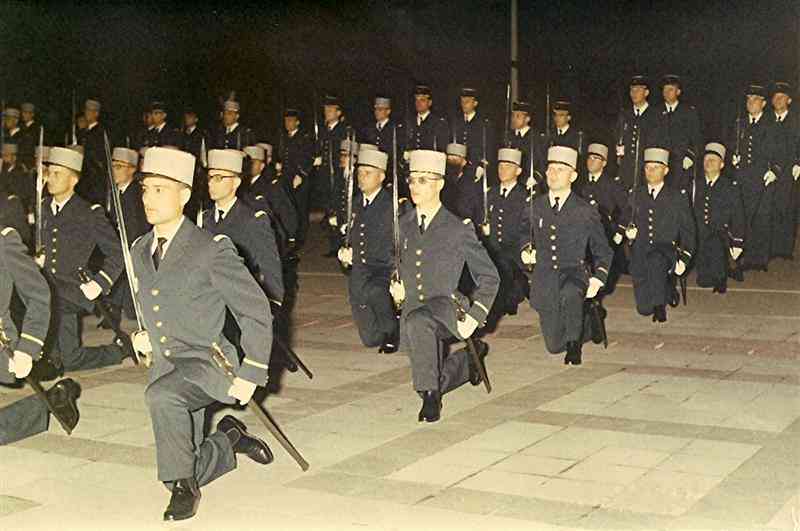 17_47604r (Medium).jpg